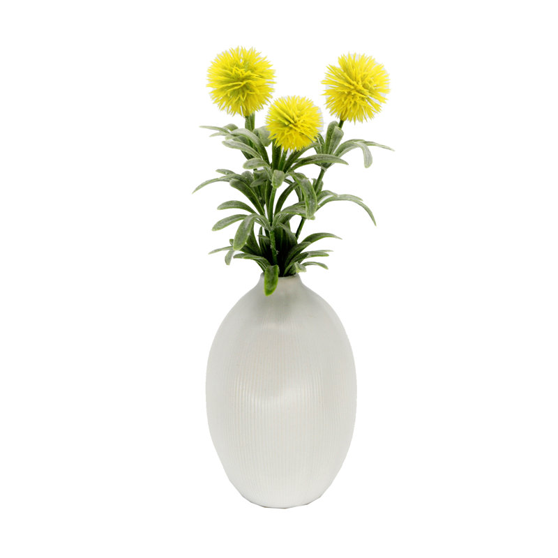 Centre de table Olszewski Ranunculus dans un vase, Jaune