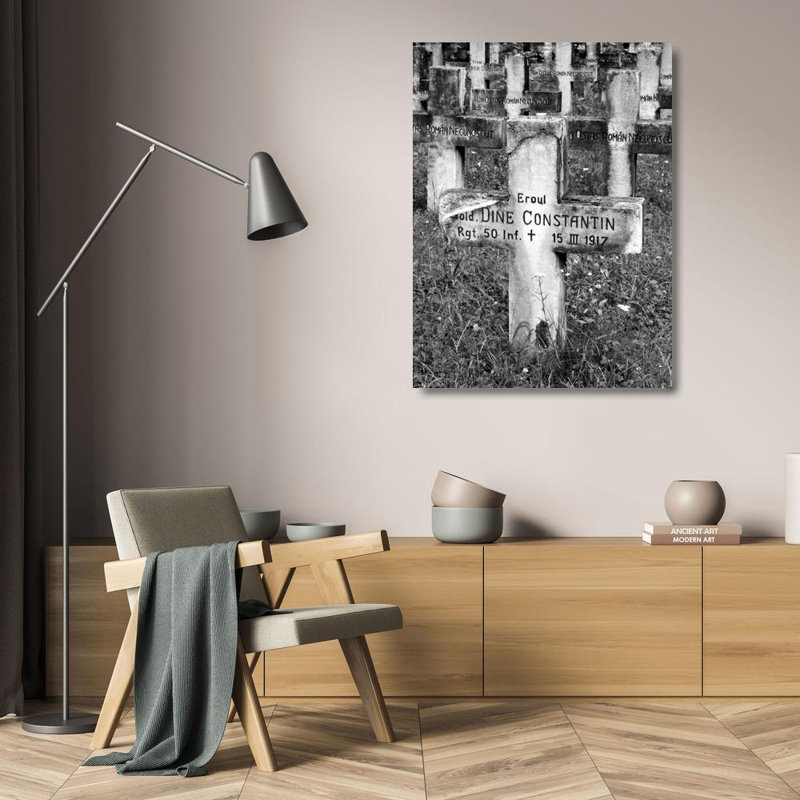 Cimetière militaire roumain, Première Guerre mondiale, H 24 po x l 18 po