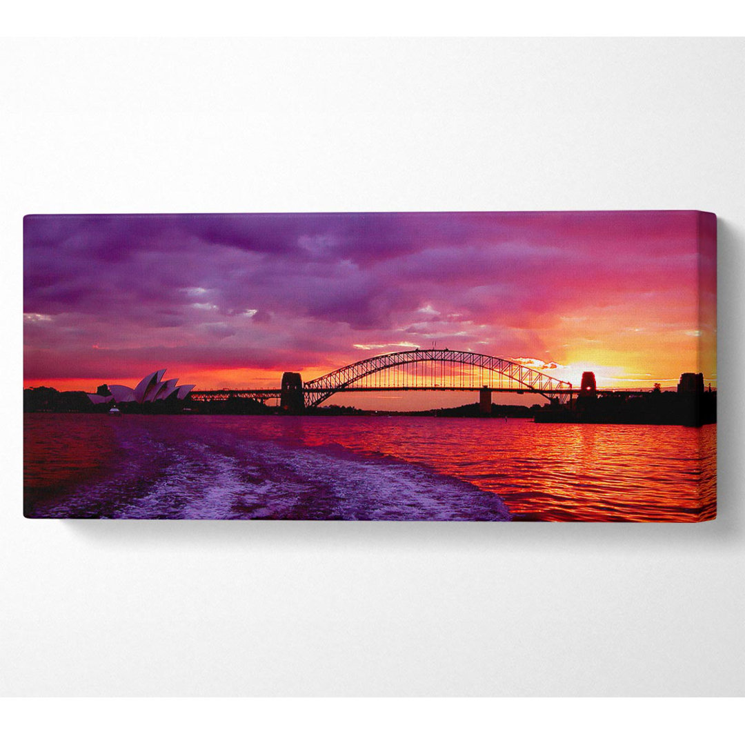 Speed Boat Trails over the Red Ocean - Panorama-Kunstdrucke aus gerollter Leinwand