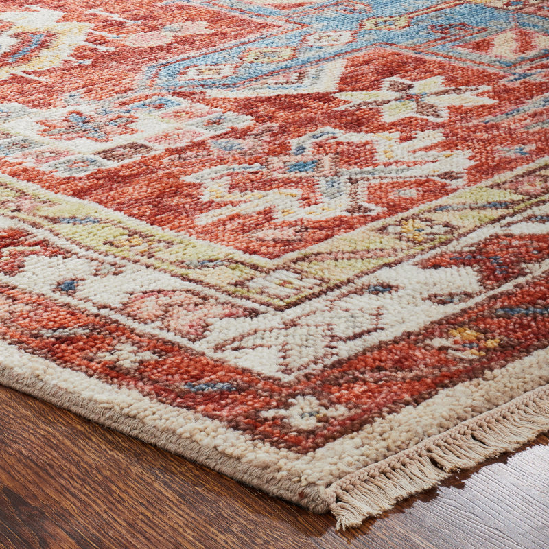 Omaque Wool Southwestern Area Rug, Rectangle 4' x 6', Rust