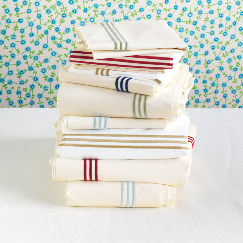 Tessa 100% Cotton Percale Sheet Set, King Sheet Set + 2 Pillowcases, White/Scarlet
