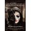 La fille sur les photographies-107313751