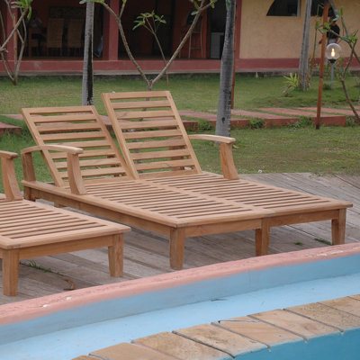 Chaise longue inclinable en teck Io