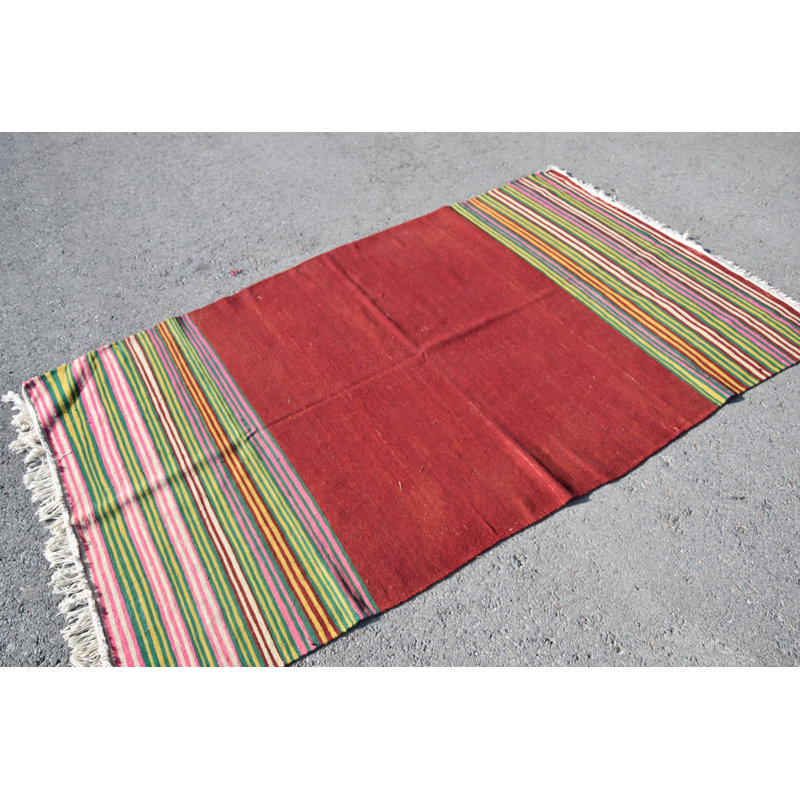 Tapis turc en laine tissé à la main à rayures rouges, idéal pour rehausser le décor du salon