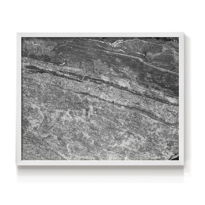 Found Textures III - Reproduction encadrée - Restickable, H 16 po x l 20 po, Blanc