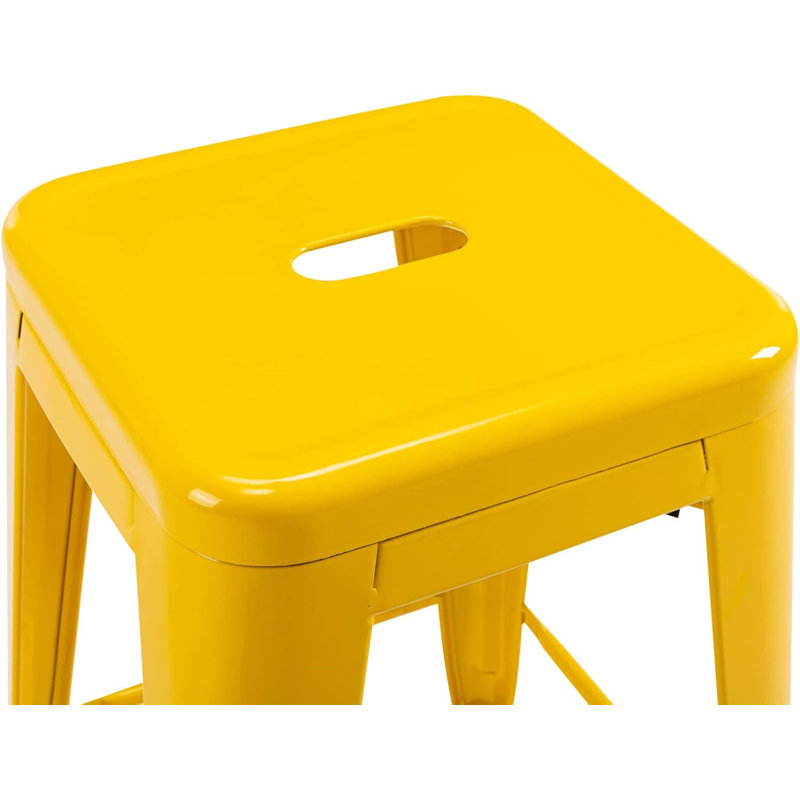 Tabouret de comptoir 24 "avec structure en métal, ensemble de 4 tabourets de bar intérieur / extérieur, Jaune