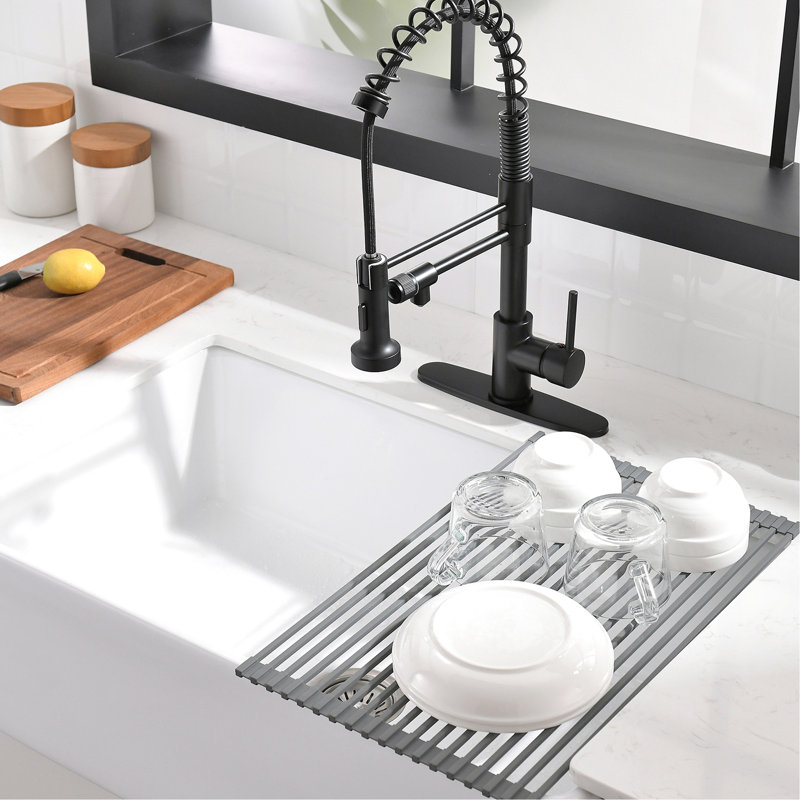 Robinet d'évier de cuisine à filtre rétractable noir mat avec support de séchage pour vaisselle, robinet à 3 voies, tête de pulvérisation à double fonction à poignée simple, tête contemporaine en laiton massif 44