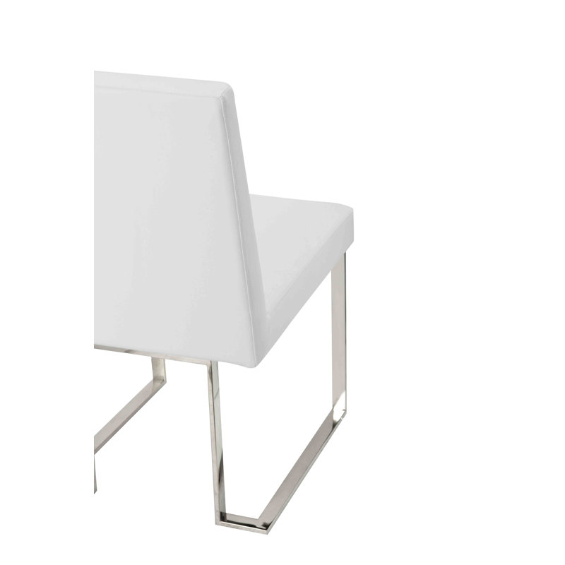     Chaise d'appoint de salle à manger Pangea Home Dexter, Similicuir blanc, Argent