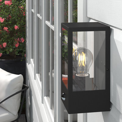Hudnall Outdoor Flush Mount