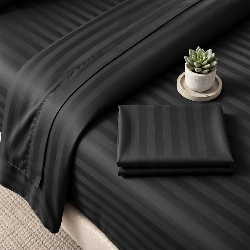 Microfiber Striped Duvet Cover Set with Pillowcases Included, Super King Duvet Cover + 3 Additional Pieces, Black, 4