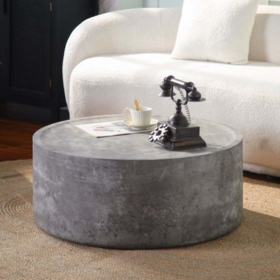 Table d'appoint élégante pour espaces compacts