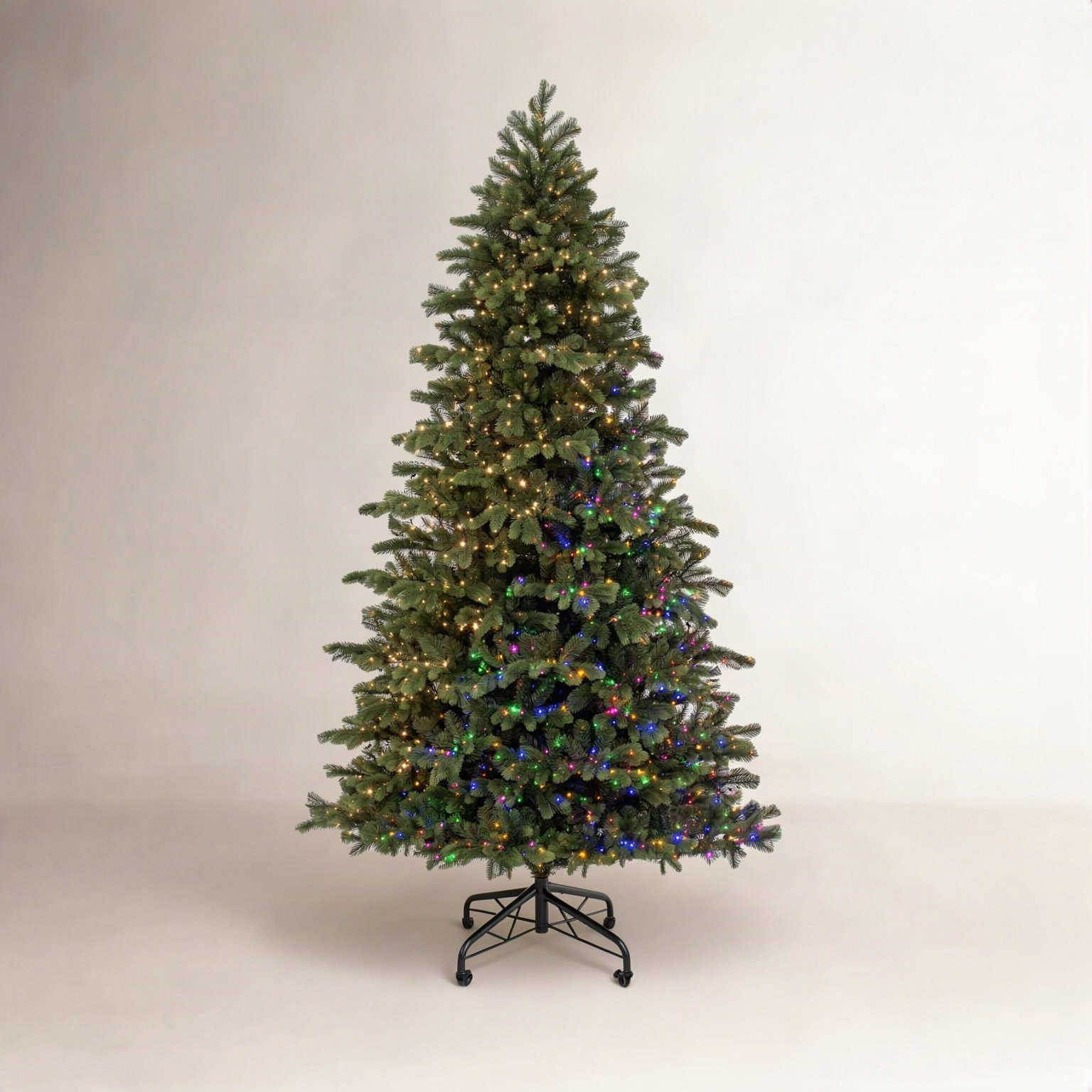 Douglas Fir Christmas Tree, 9' x 65", Pre-lit