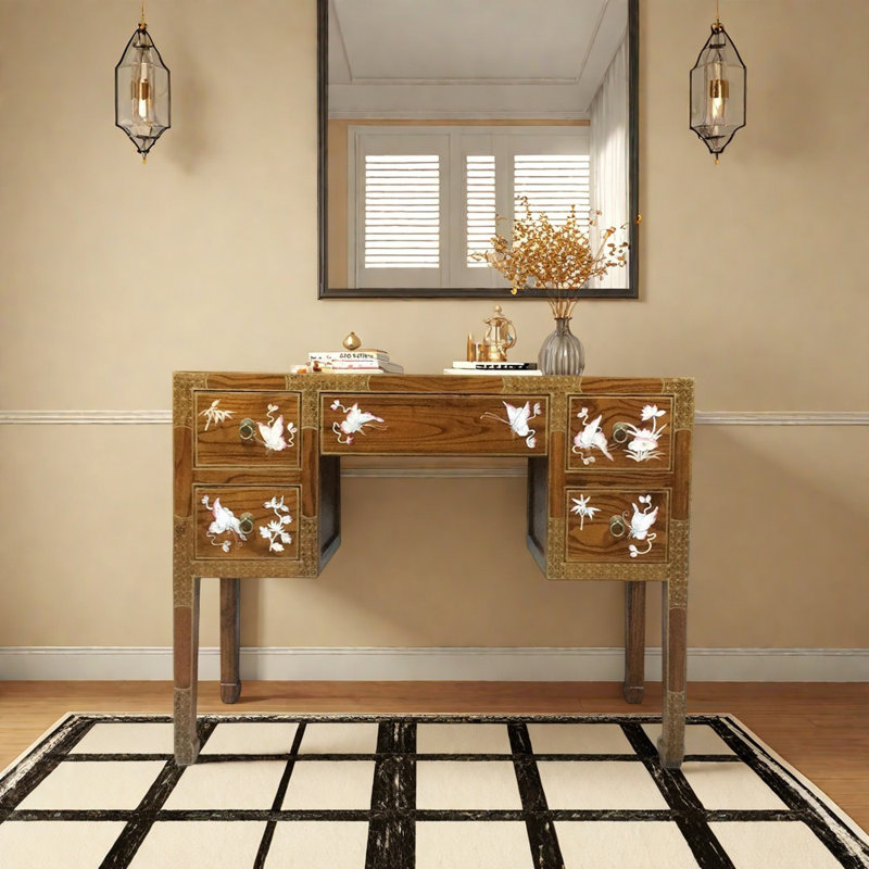 Commode peinte, Brun