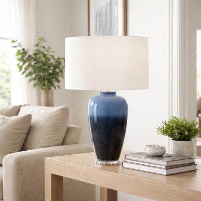 Lampe de table, 29 po, corps en céramique bleu dégradé, abat-jour en polyester ivoire