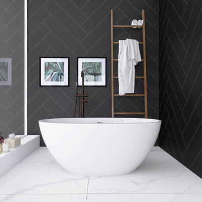 55 po X 30,7 po Baignoire de trempage autoportante à surface solide