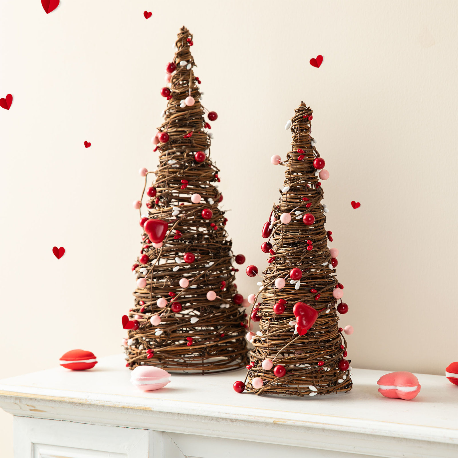 2-Piece Rattan Heart Tabletop Tree Set