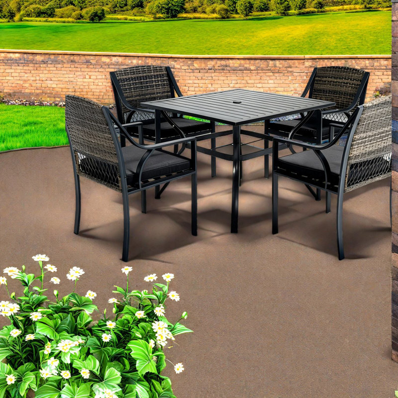 Ensembles de salle à manger de patio, ensemble moderne en rotin de métal de 5 pièces pour les repas dans la cour