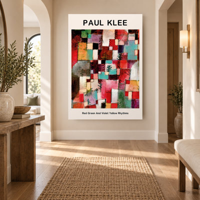 Exposition de toiles abstraites géométriques rouges et vertes de Paul Klee