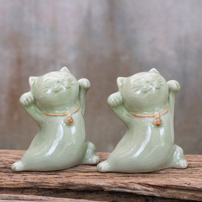 Camberwell Handmade Ceramic / Porcelain Figurine / Sculpture Decorative Object