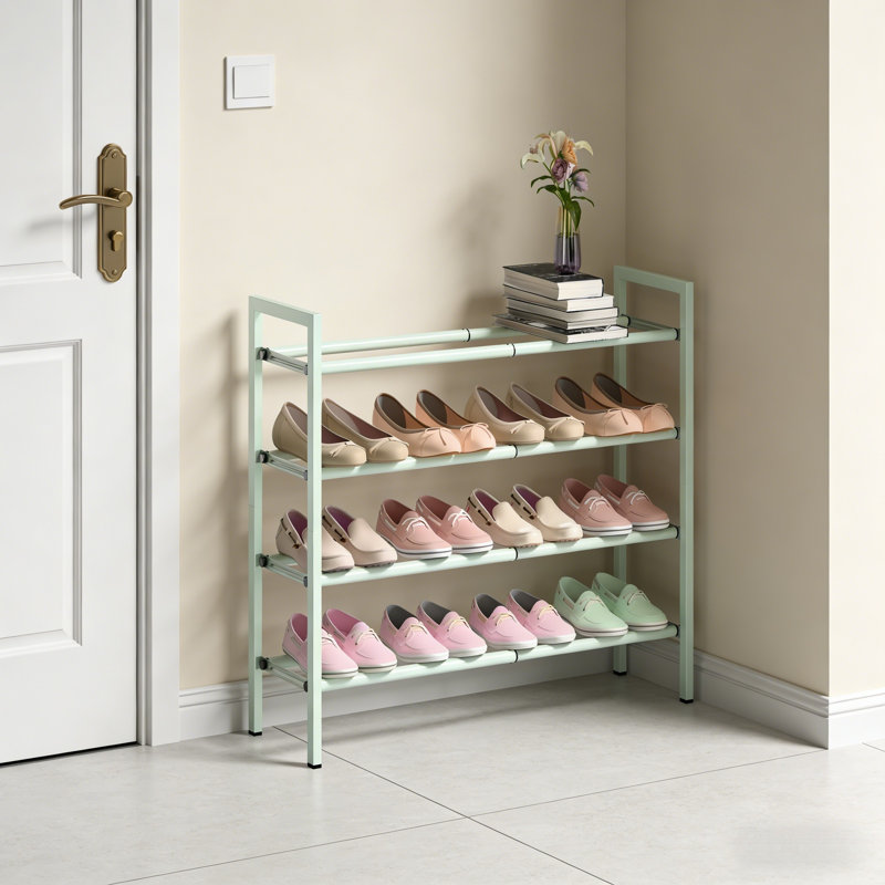 Range-chaussures en métal