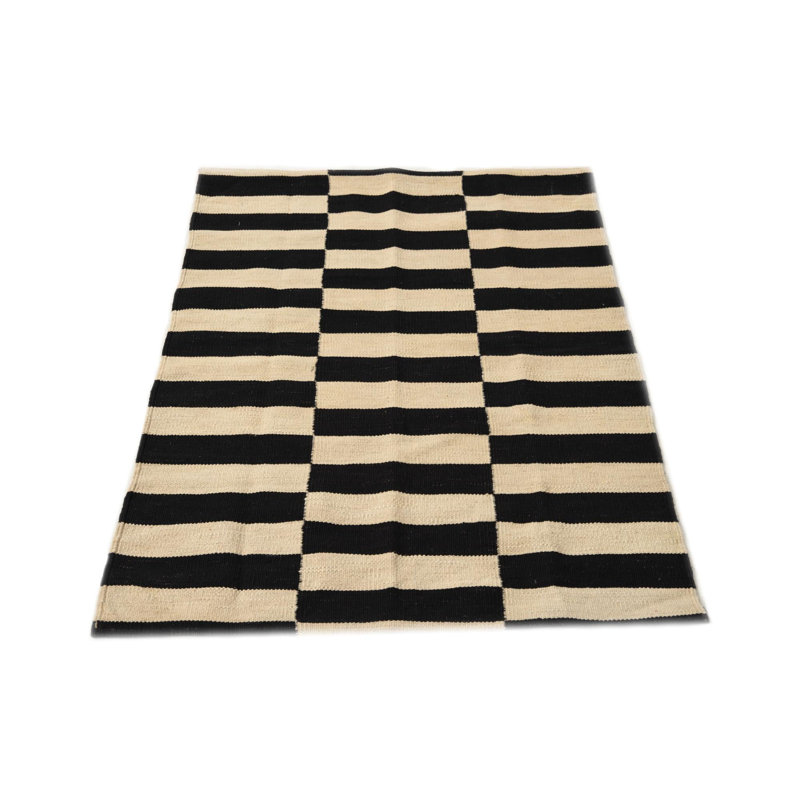 Tapis noir et blanc Ousley