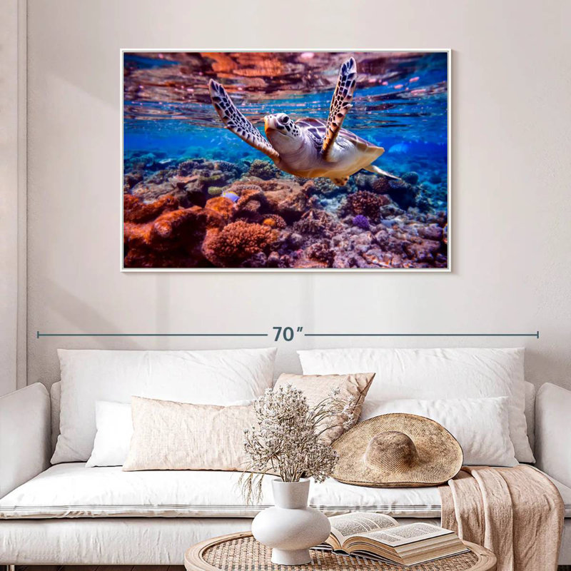 Tortue de mer sur un récif de corail, Cadre flottant blanc, 46 po x 31 po
