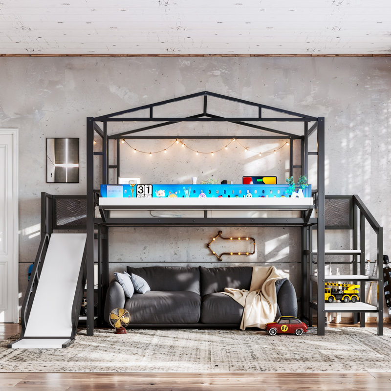 Lit mezzanine en métal en forme de maison avec glissade, escalier de rangement et tablettes, cadre de lit plateforme avec garde-corps