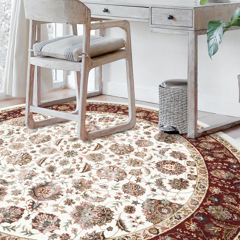 Oriental Area Rug, Round 5' 