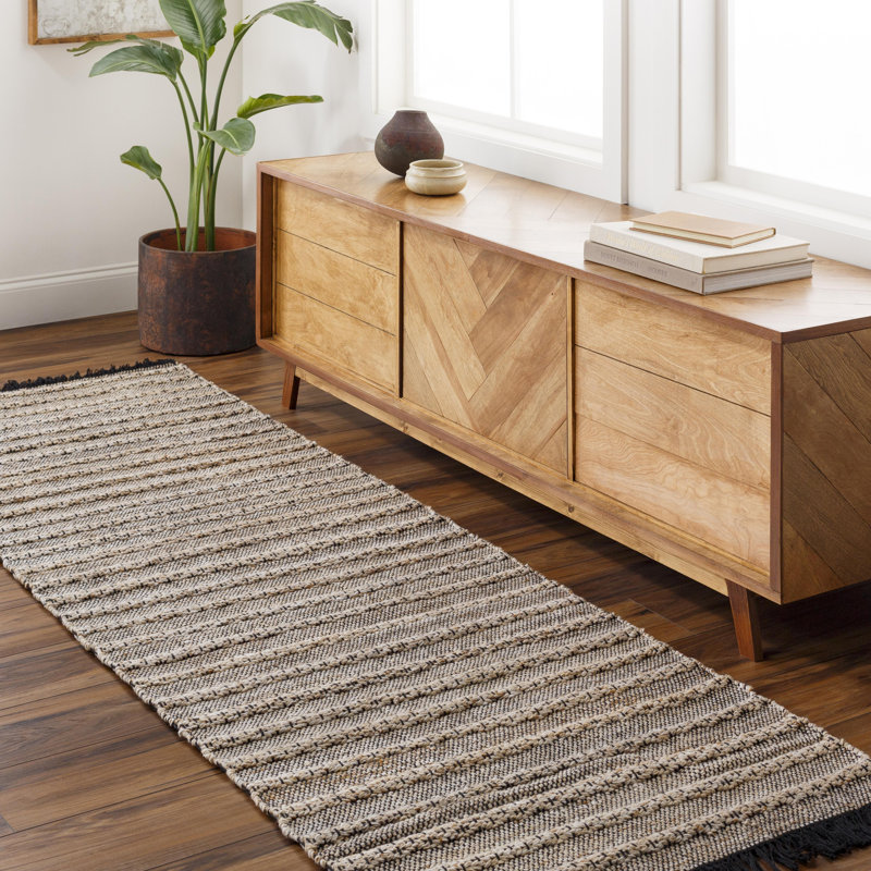 Tapis brun uni en polyester tissé à plat à la main Crumrine, Tapis de couloir 2 pi 6 po x 8 pi