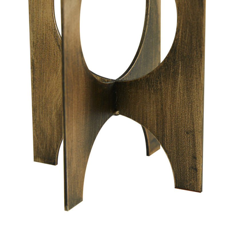 Ensemble de porte-bougie en métal fait à la main