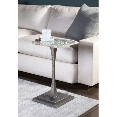 Signature Designs Montreaux Square Spot Table
