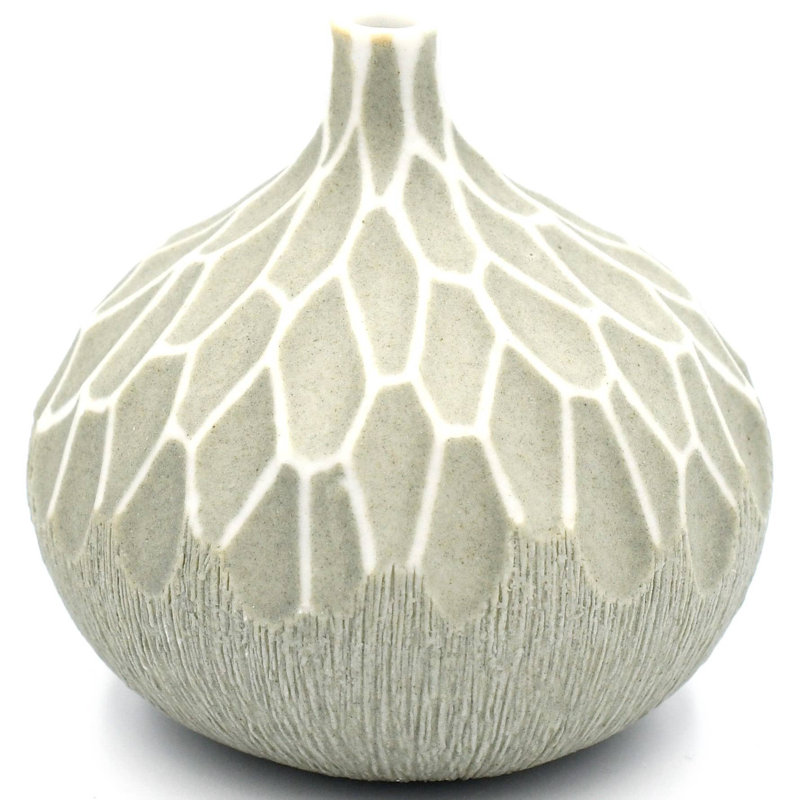 Aurorah Handmade Table Vase, 2.6" H x 2.5" W x 2.5" D, Gray