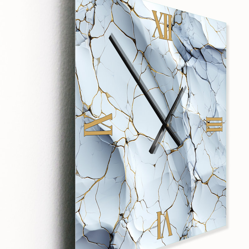 Horloge murale en marbre blanc, H 32 po x l 16 po x P 1 po