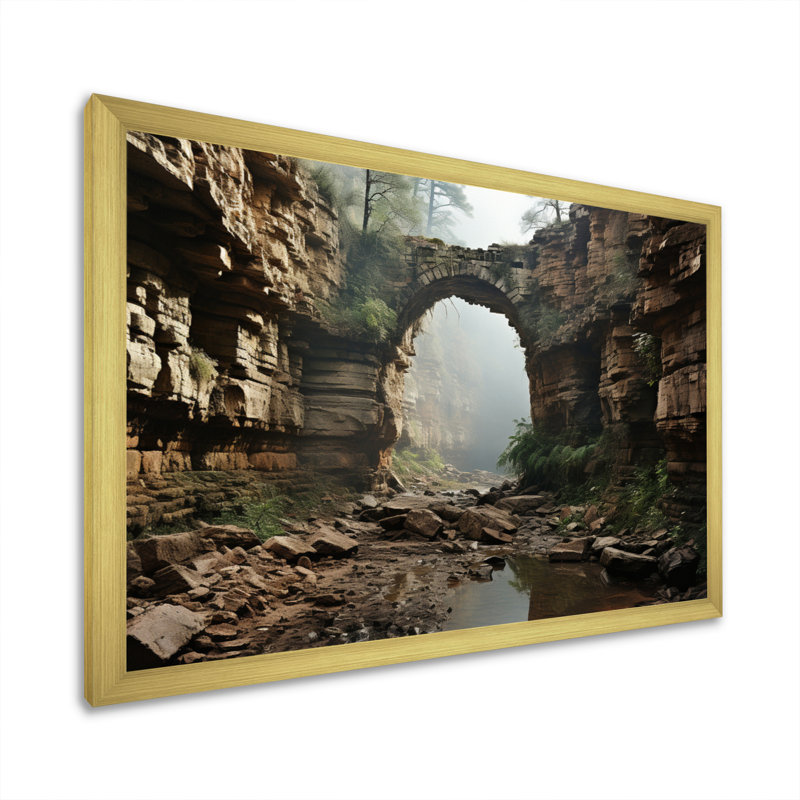 Paysage de rêve dans un canyon avec un pont - impression, H 34 po x l 44 po x P 1,5 po, Encadrement doré
