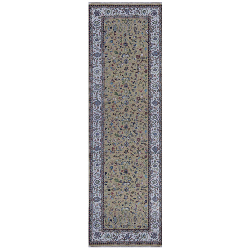 Sumak Wool Floral Area Rug