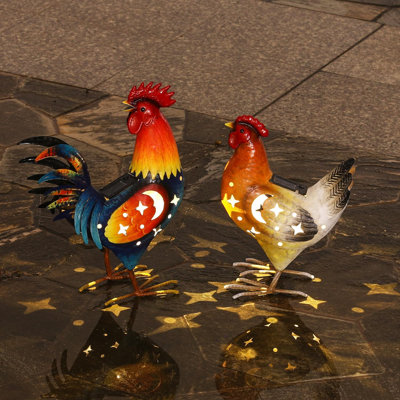Ensemble de 2 statues de coq et poule solaires, art de poulailler en métal peint à la main avec lumières solaires