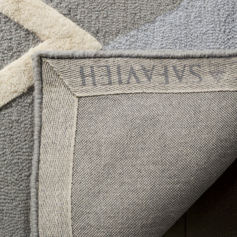 Krystyna Hand Tufted Wool Rug, Round 5'