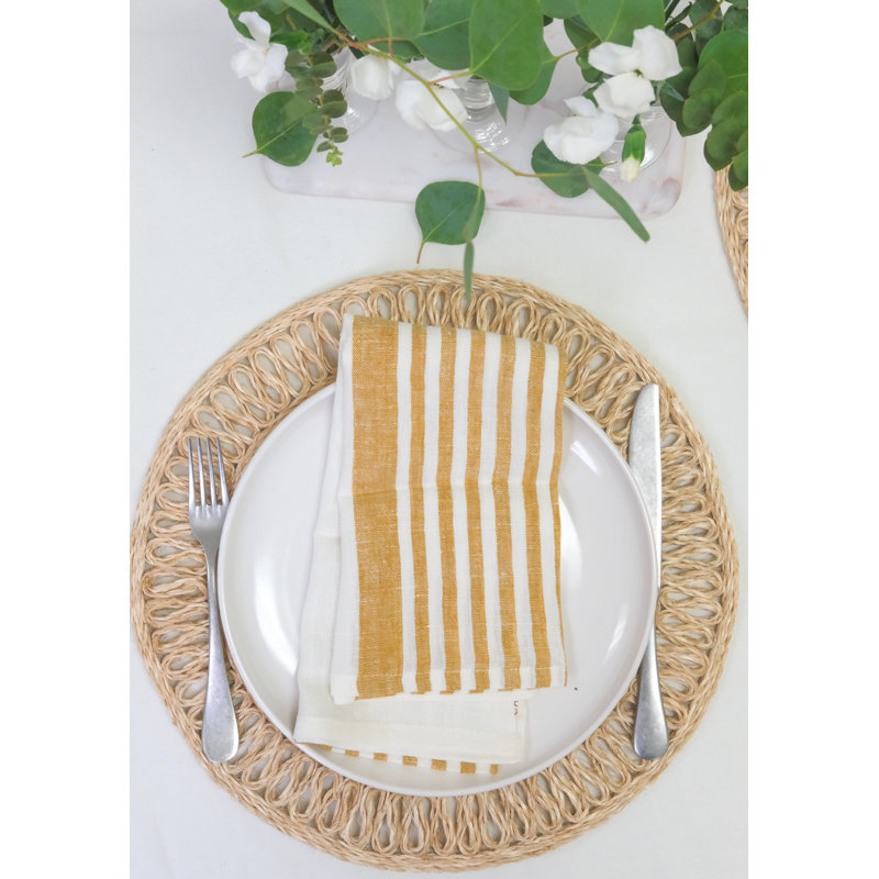 Brittany Square Napkin, Natural/Red
