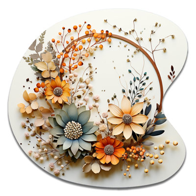 Uriah - Wreath Drop Shape Irregular Metal Wall Decor