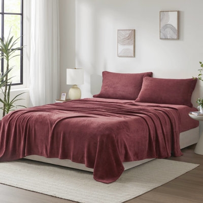 Burgundy 4 Pcs King Sheet , 100% , With Smooth Velvet Feel, Includes Flat Sheet, Fitted And 2 Pillowcases, Elastic For 16" Mattresses, In Burgundy, , Cozy, Brushed Both Sides Fits Machine Washable,