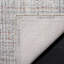 Tapis de performance abstrait touffeté à la main-88890131