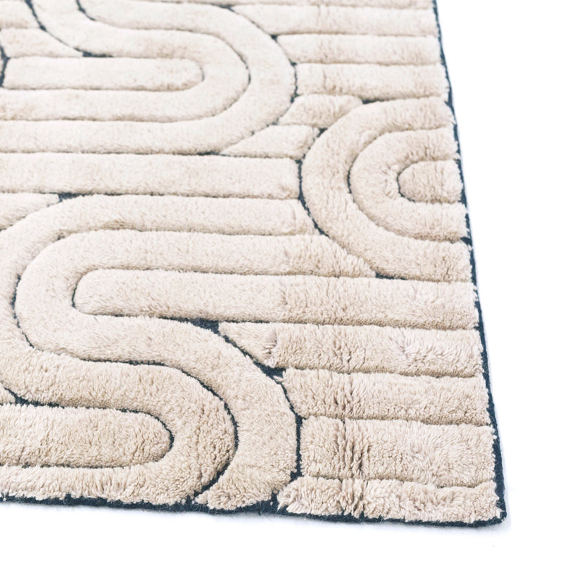 Reality Geometric Area Rug in Cream/Black, Rectangle 5'3" x 7'6"