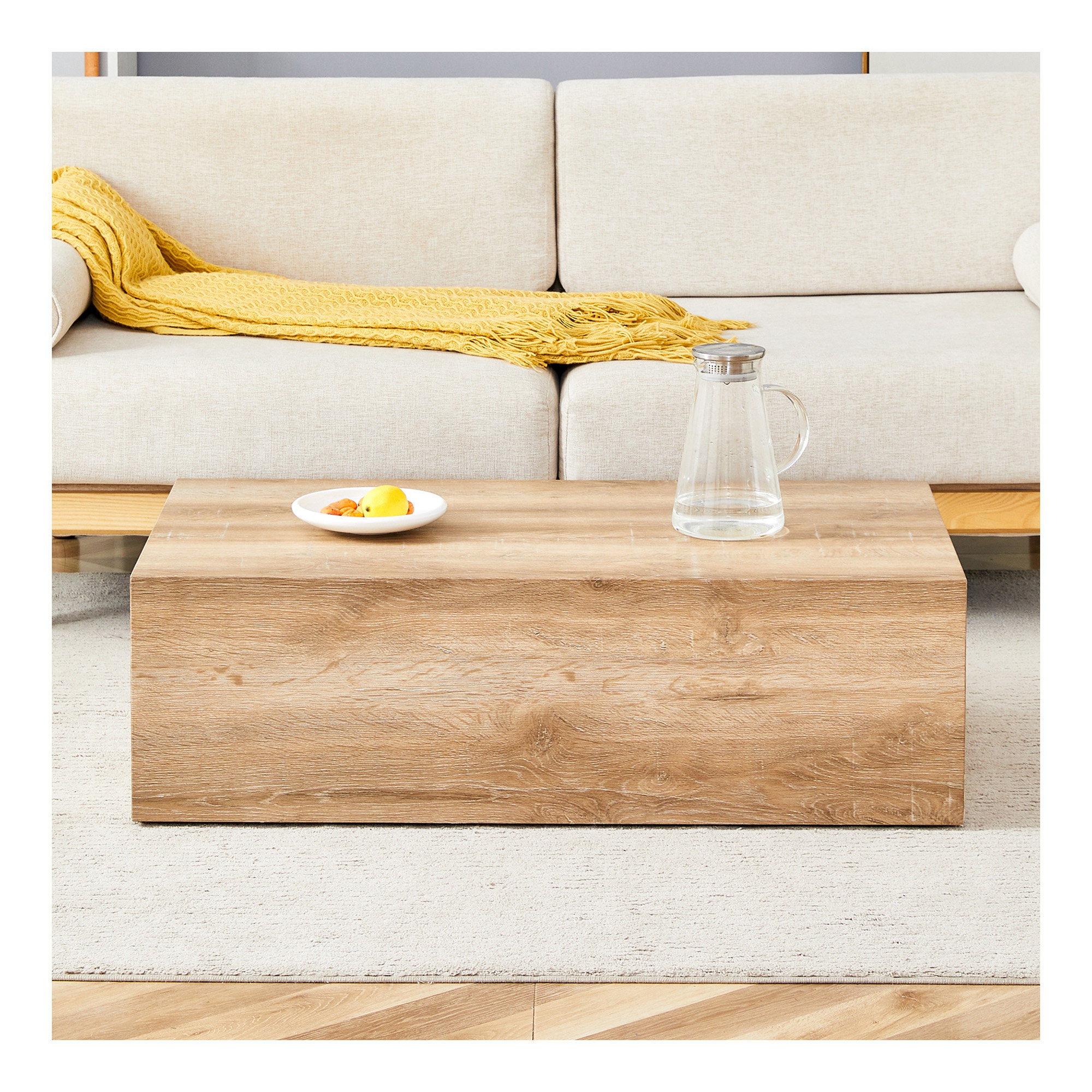 Corrigan Studio Rehaussez votre espace de vie avec cette table basse ...