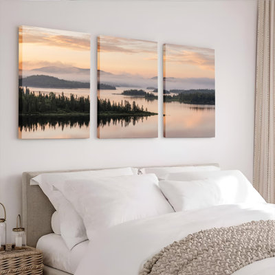 Ensemble de 3 tableaux sur toile représentant un coucher de soleil sur le lac, parfaits pour la décoration du salon, de la chambre ou de la maison.
