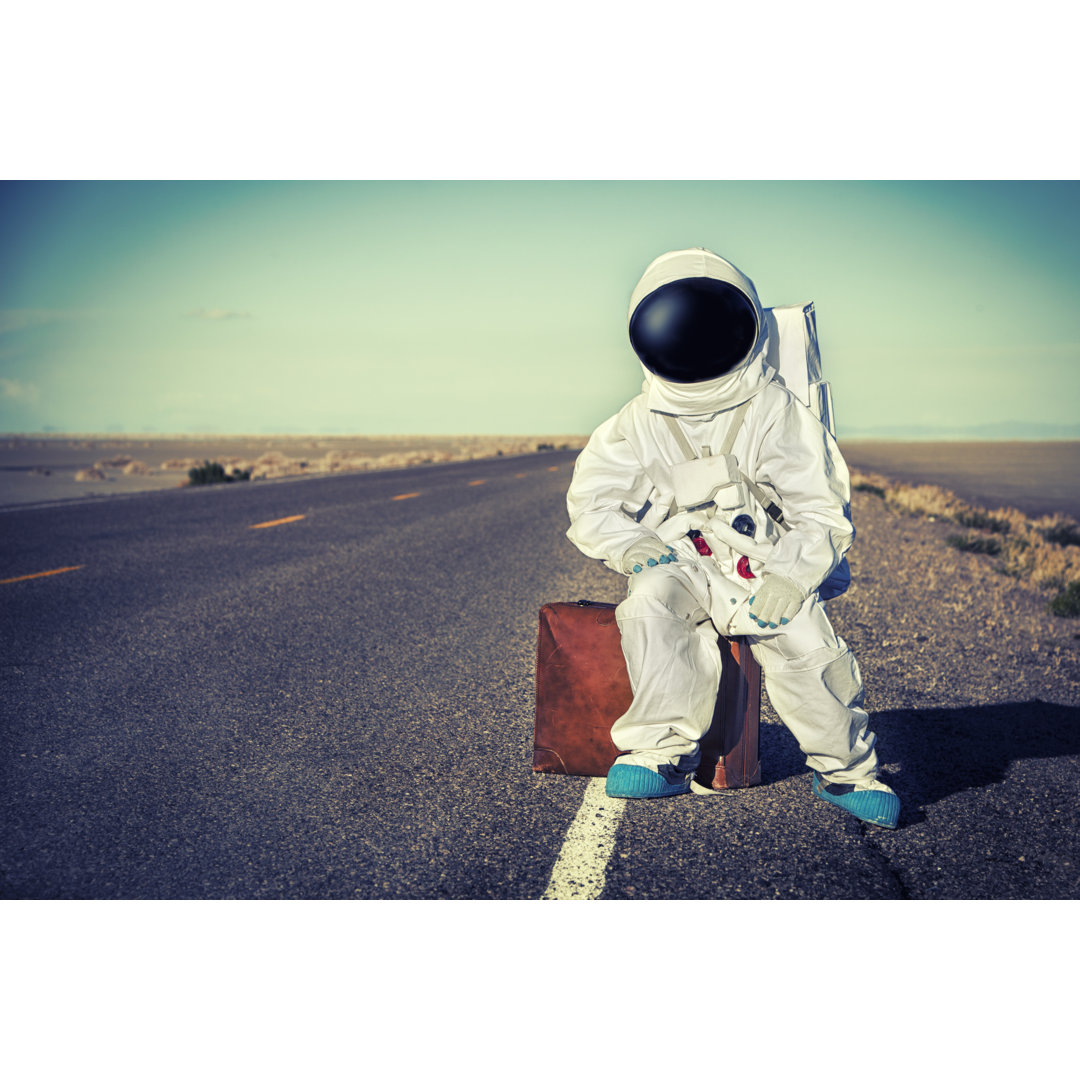 Vintage Astronaut Sitting On Luggage von Inhauscreative - Leinwanddrucke