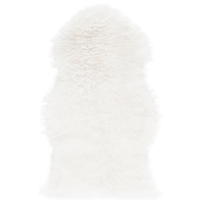 Mera White Handmade Sheepskin Rug