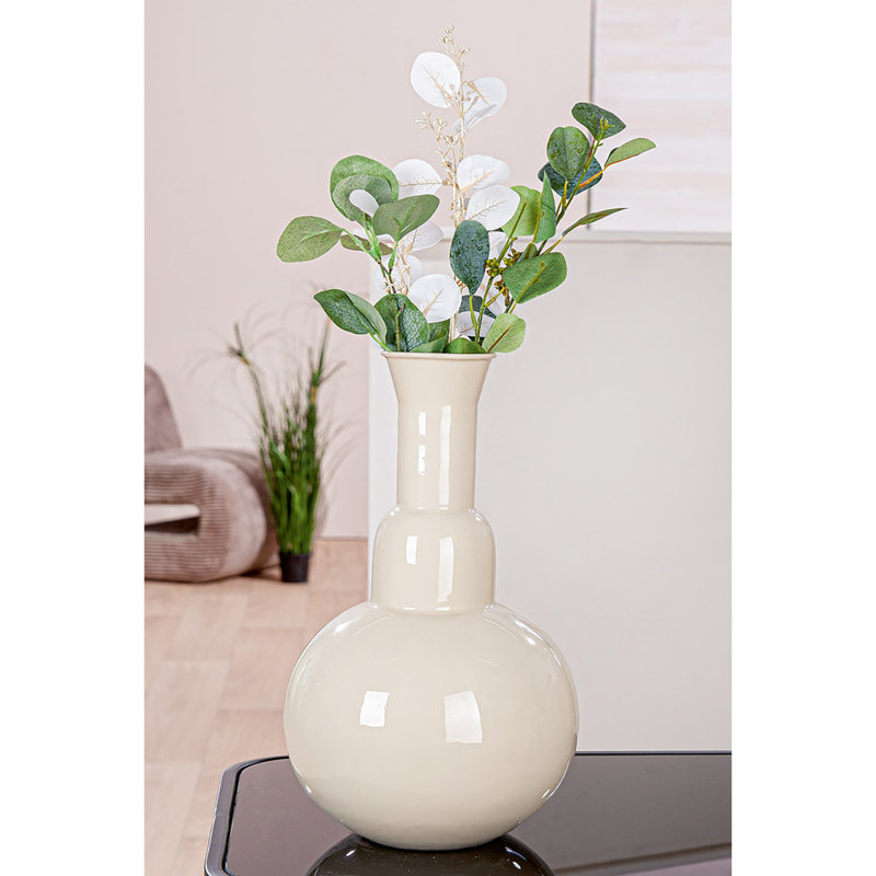 Neelyville Metal Table Vase