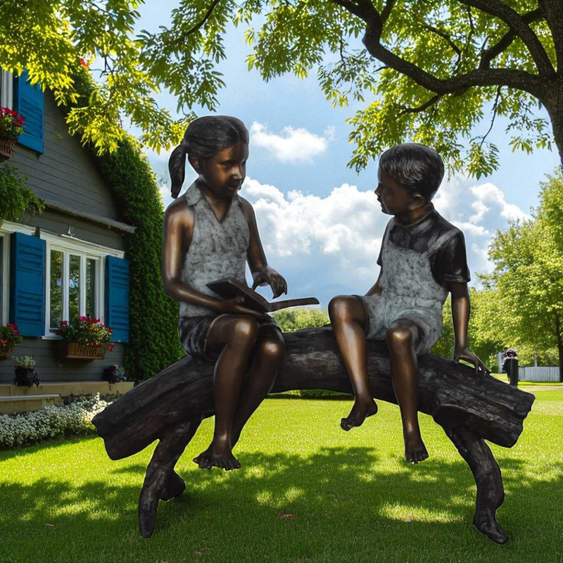 Deux enfants lisant sur une statue de bronze en forme de bûche - sculpture idéale pour la maison / jardin Cerys, L 44 po x l 17 po x H 42 po