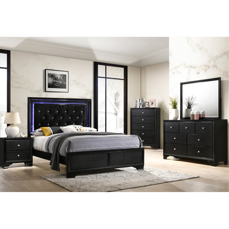 Grand lit tapissier noir moderne avec lumières DEL et pieds de finition de revêtement en faux diamants