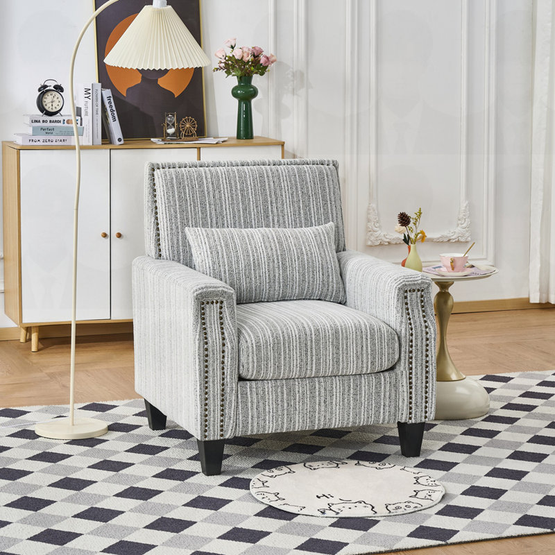 Fauteuil rembourré Nailhead, Gris